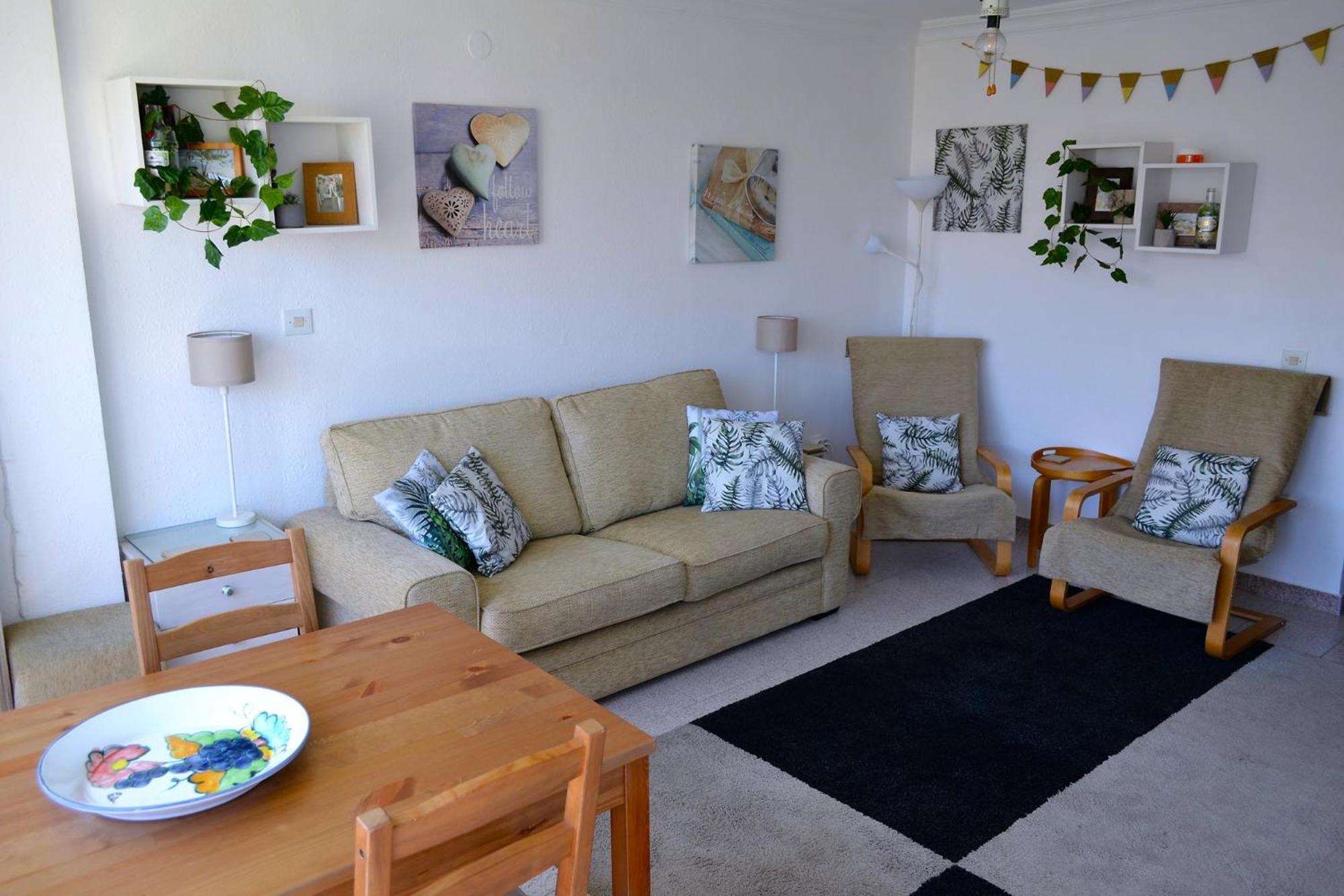 Spacious 1 Bedroom Apartment, Beach Front, Torrox Costa Exteriör bild