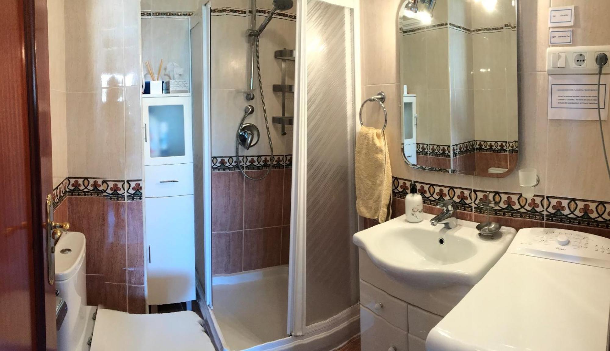 Spacious 1 Bedroom Apartment, Beach Front, Torrox Costa Exteriör bild